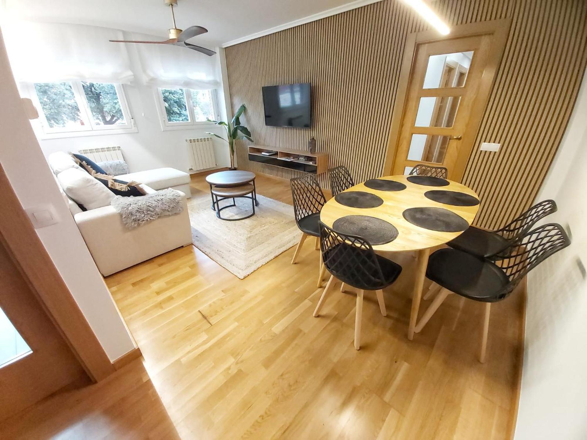 Apartment Sleeping & Living *